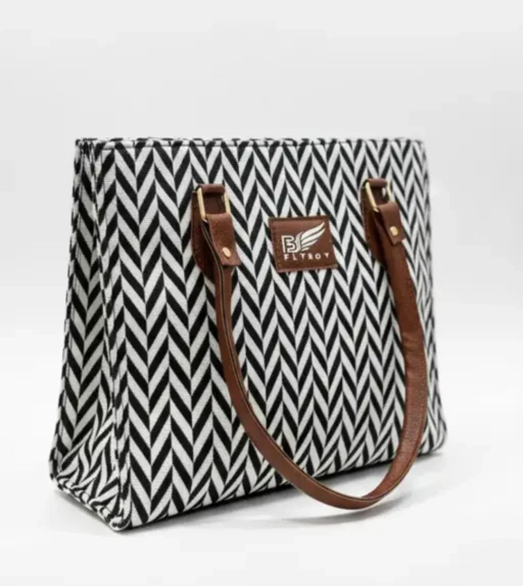 Stylish women tote bag