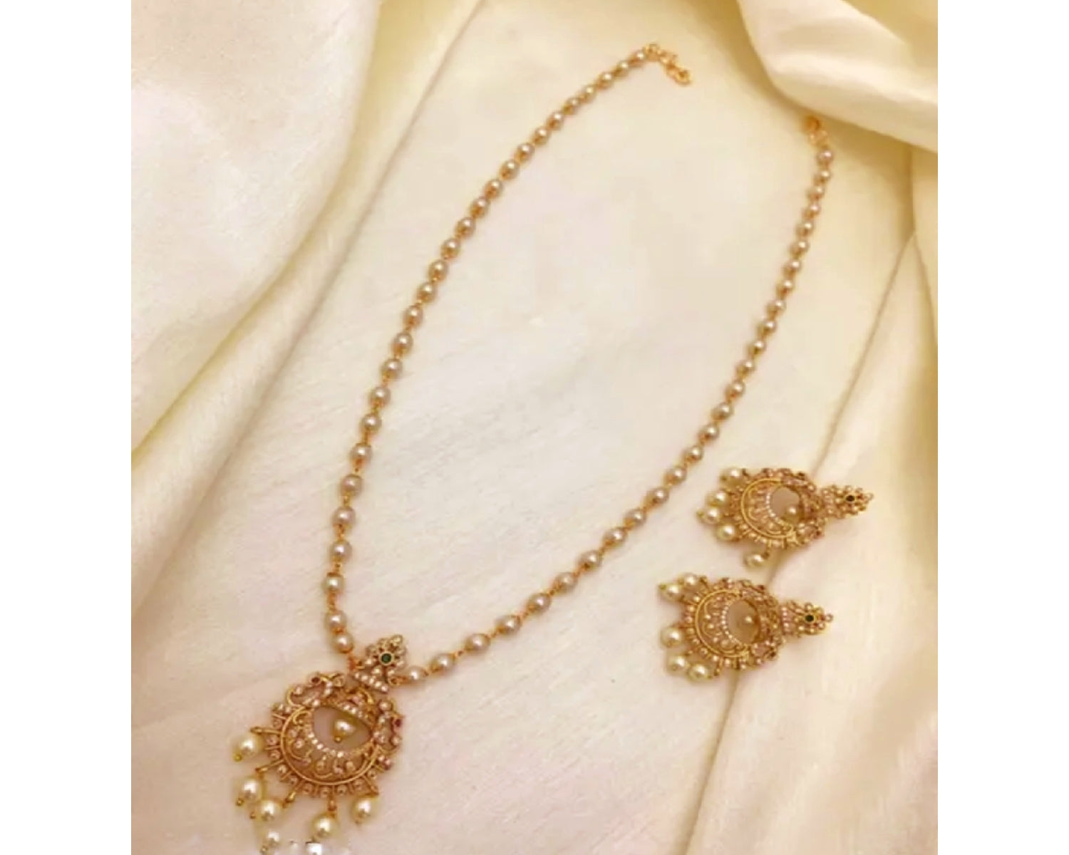 Asthetic Necklace