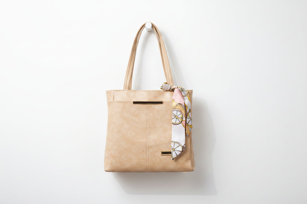 Women hand bag with scarf
