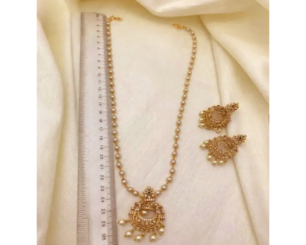 Asthetic Necklace