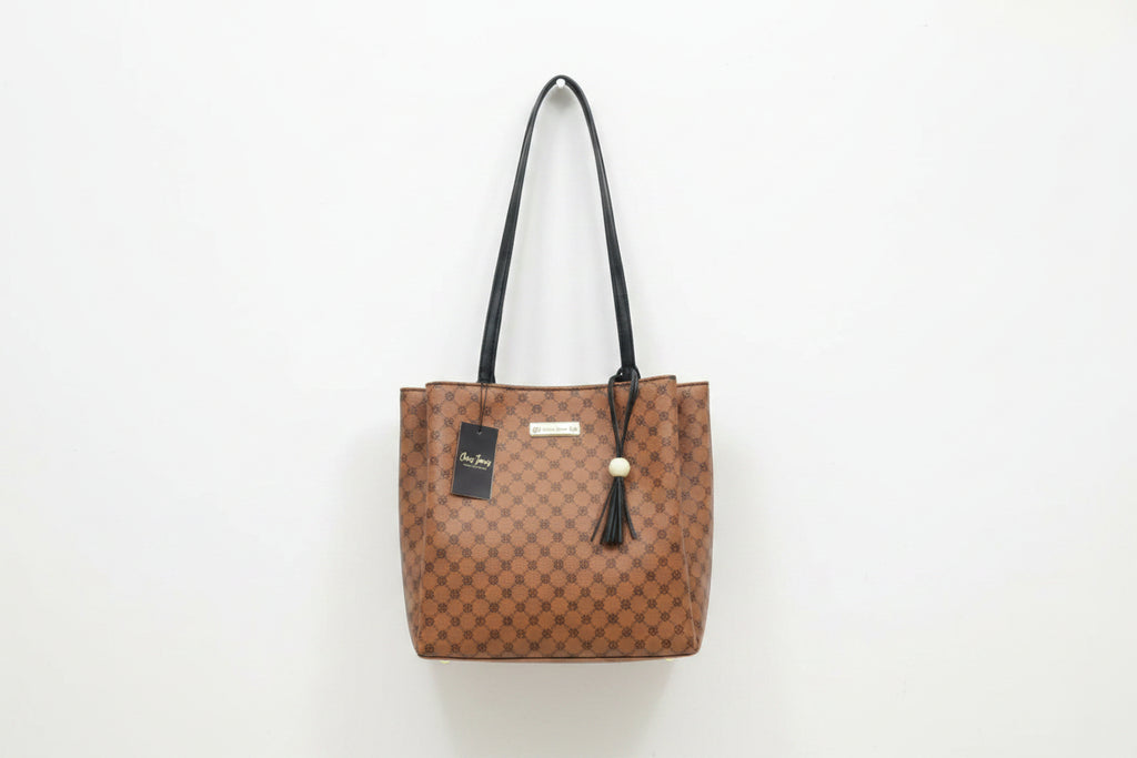 Stylish trendy graceful tote bag