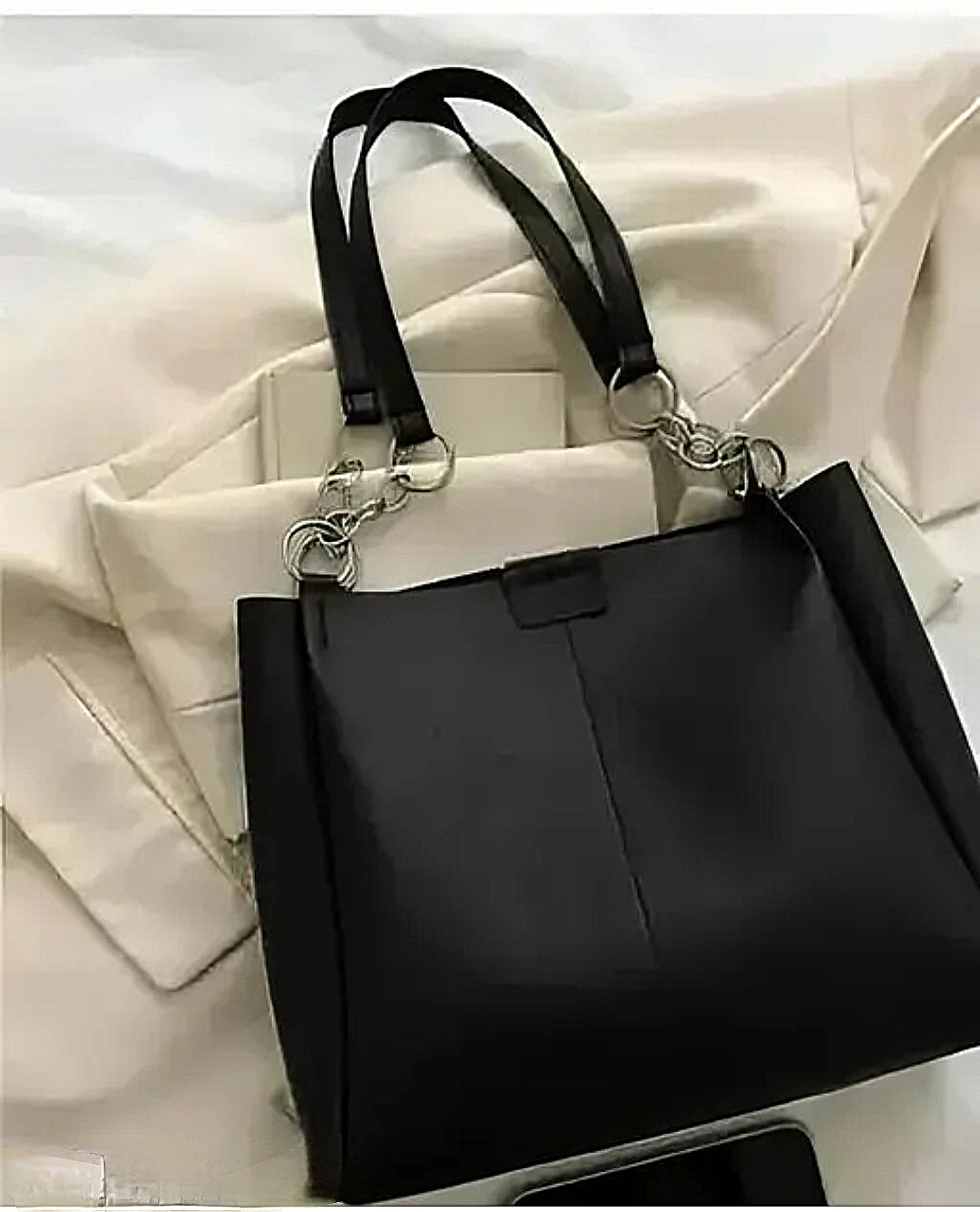 Attractive Black Pu women Bag