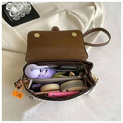 Aligator sling bag